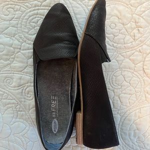 Dr. Scholl’s Be Free black flats size 9
